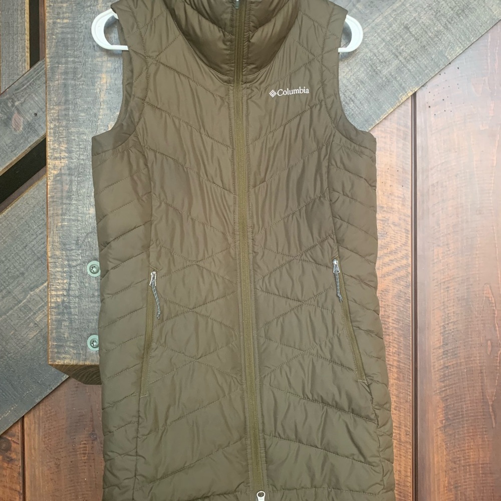 Columbia Olive Green Quilted Vest